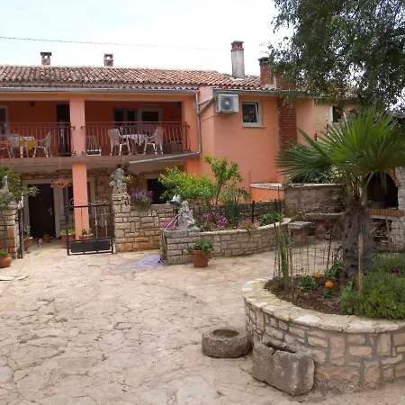 In Rovinj/istrien 11648 דירה רוביני